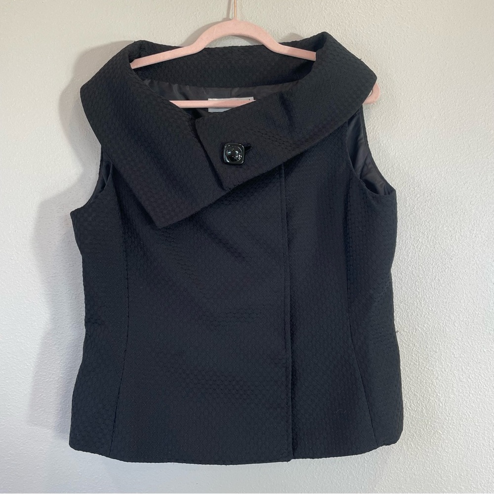Tahari Arthur S Levine Black Dressy Vest Cowl Neck Snap Womens Size 14 Textured